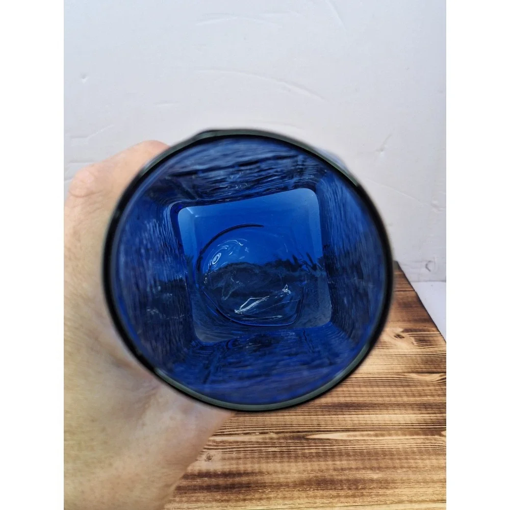 Las Vegas LUXOR Casino Hotel Cobalt Blue Egyptian Obelisk Glass Vase 9
